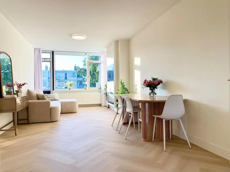 Luxe Apartment Station Zuid location